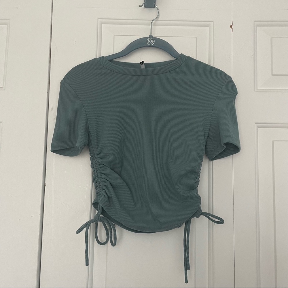 side cinch t shirt